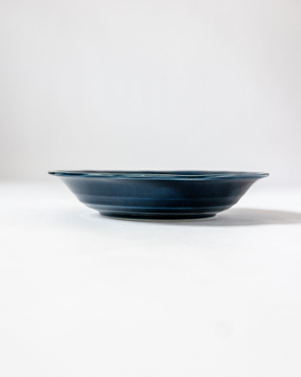 釉8吋スープ 群青