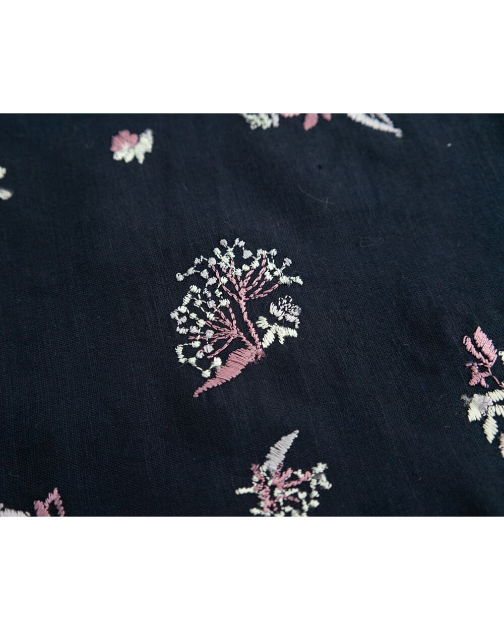 野小花 刺繍ハンカチ (NV)