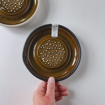 南蛮 黒 四つ足のり皿