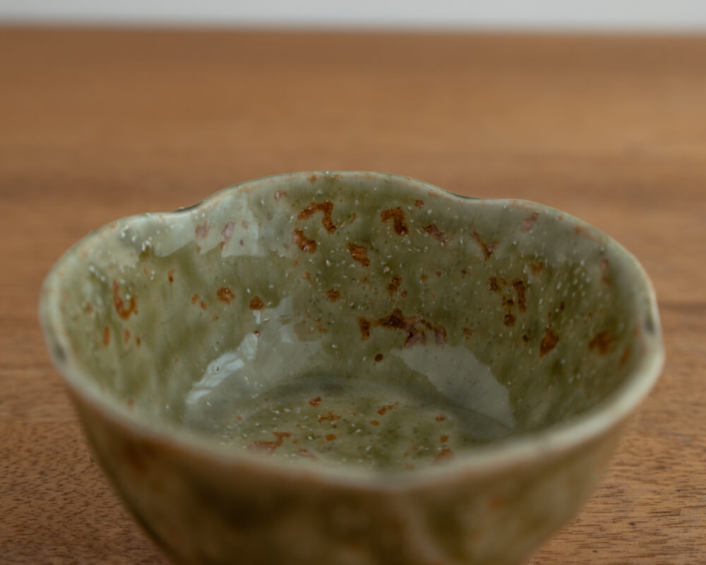 錆緑豆鉢