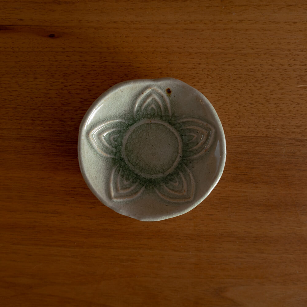 灰釉 貫入小皿 hana