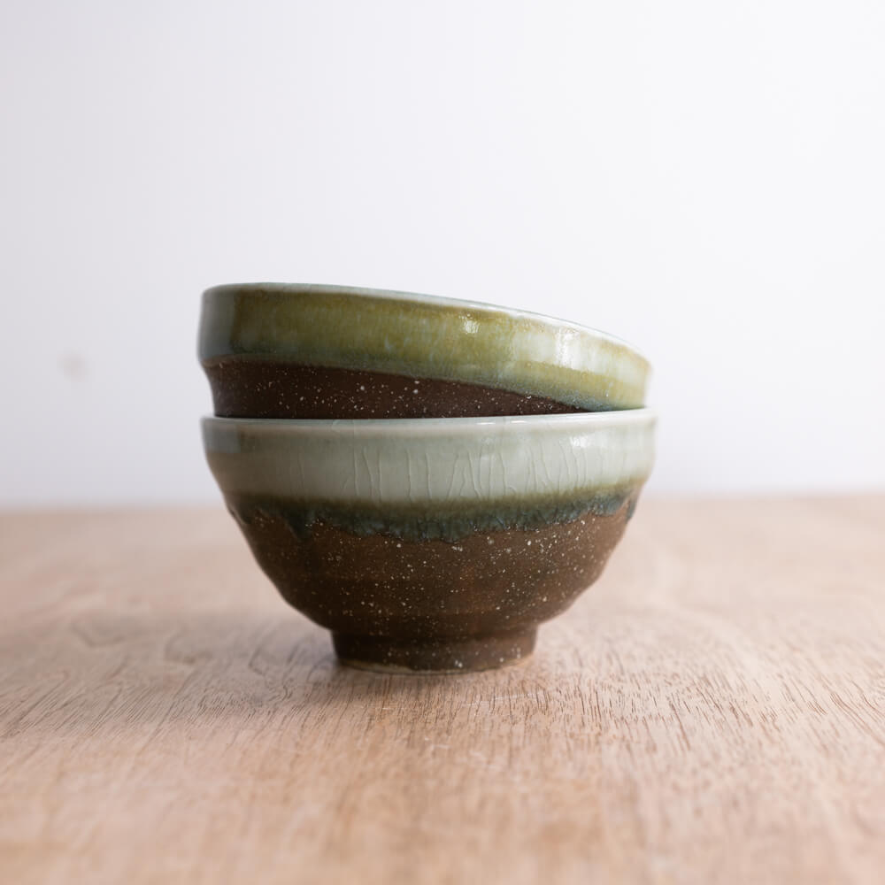 緑釉垂らし茶碗