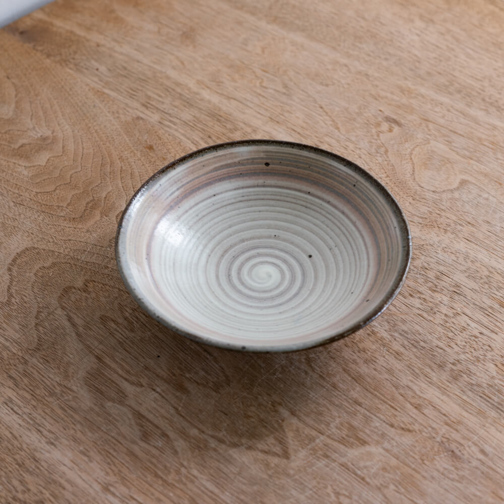茶うず粉引 50鉢