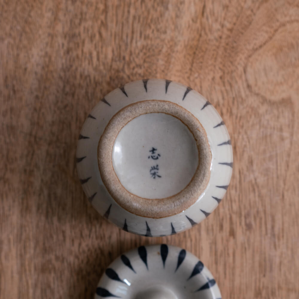 十草 ミニ壺