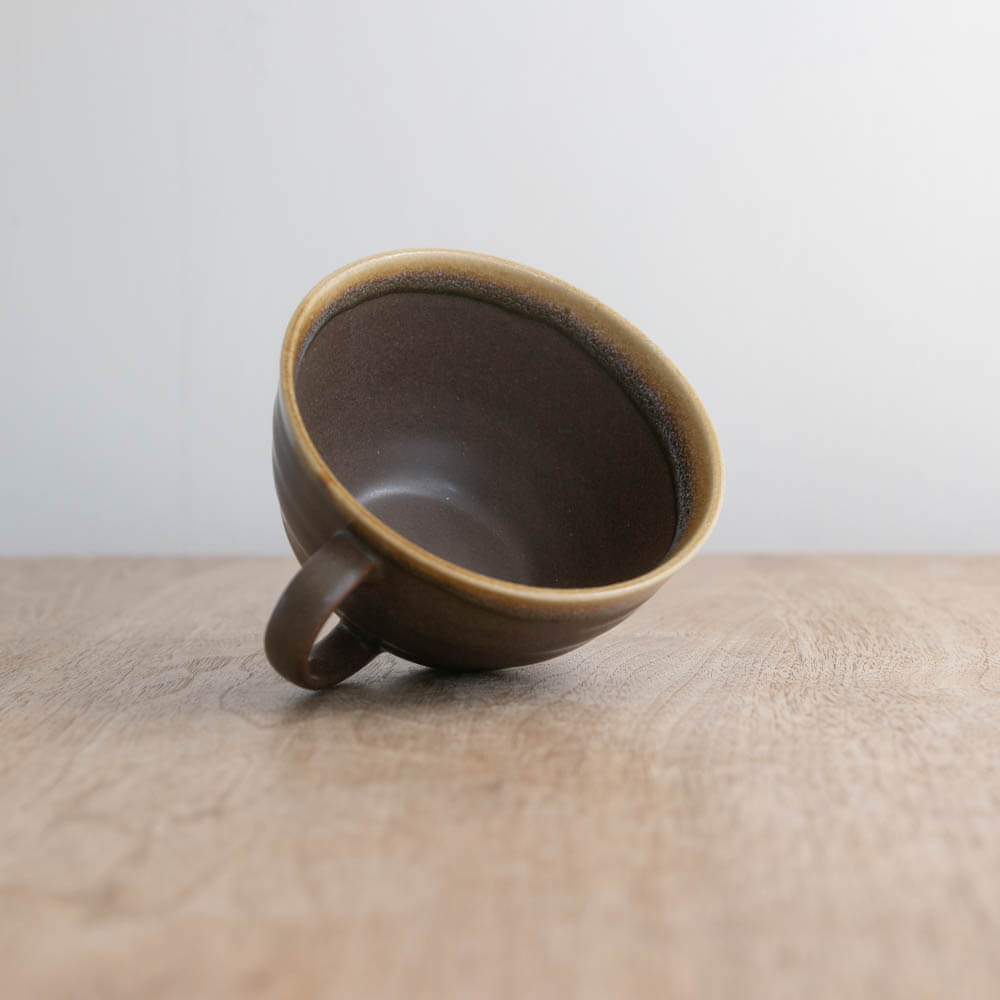 青釉流し 茶 スープマグ