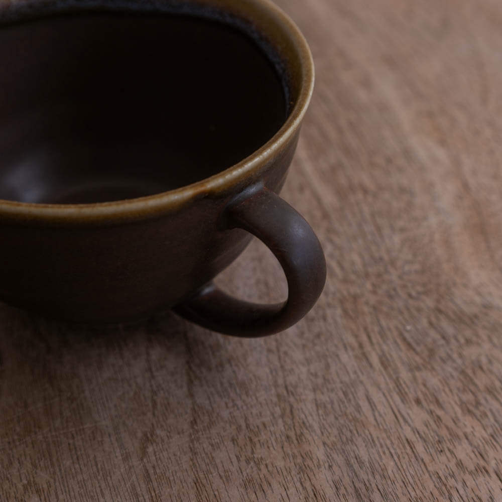 青釉流し 茶 スープマグ