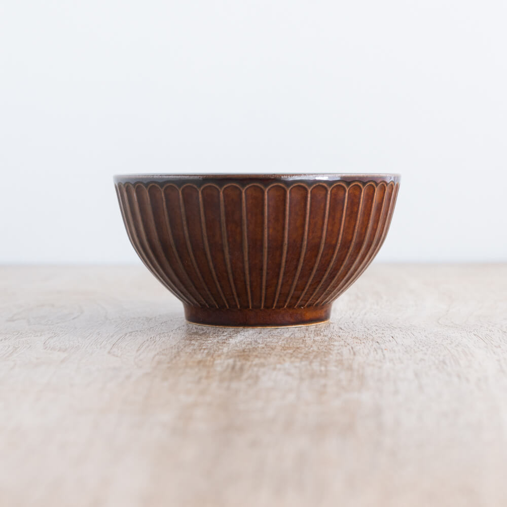 しのぎ軽量茶碗 アメ