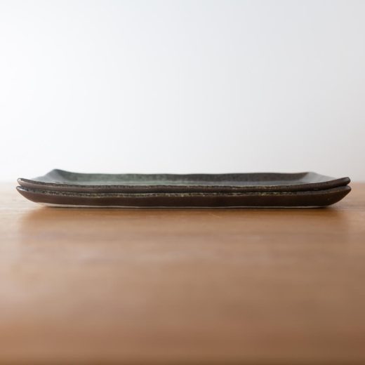【WEB限定】黒釉青吹ベタハマ ホッケ皿 -器市-