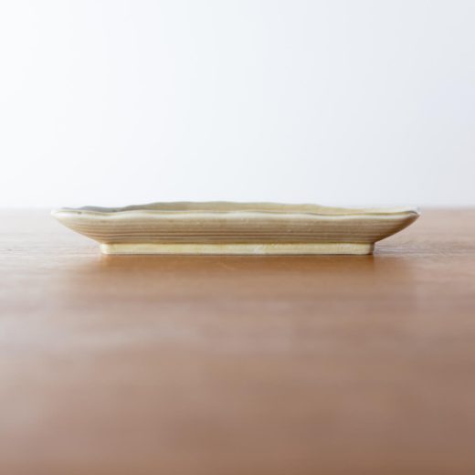 特価品【WEB限定】オリベあし 半月焼物皿 -器市-