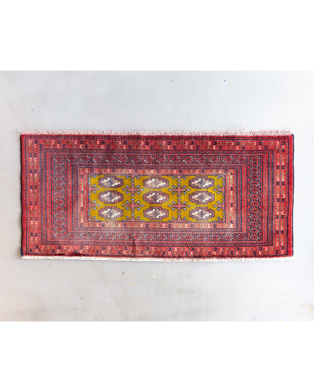 トライバルラグ 105×47cm 【RED/YE】