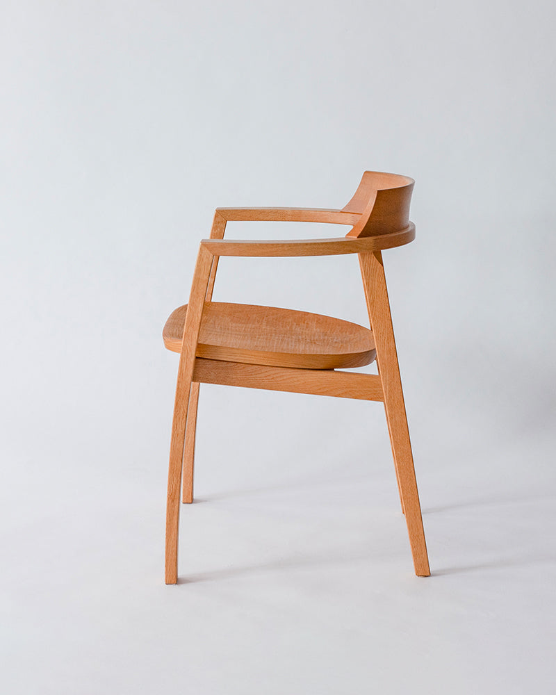 TAC アームチェア (板座/ミズナラ)