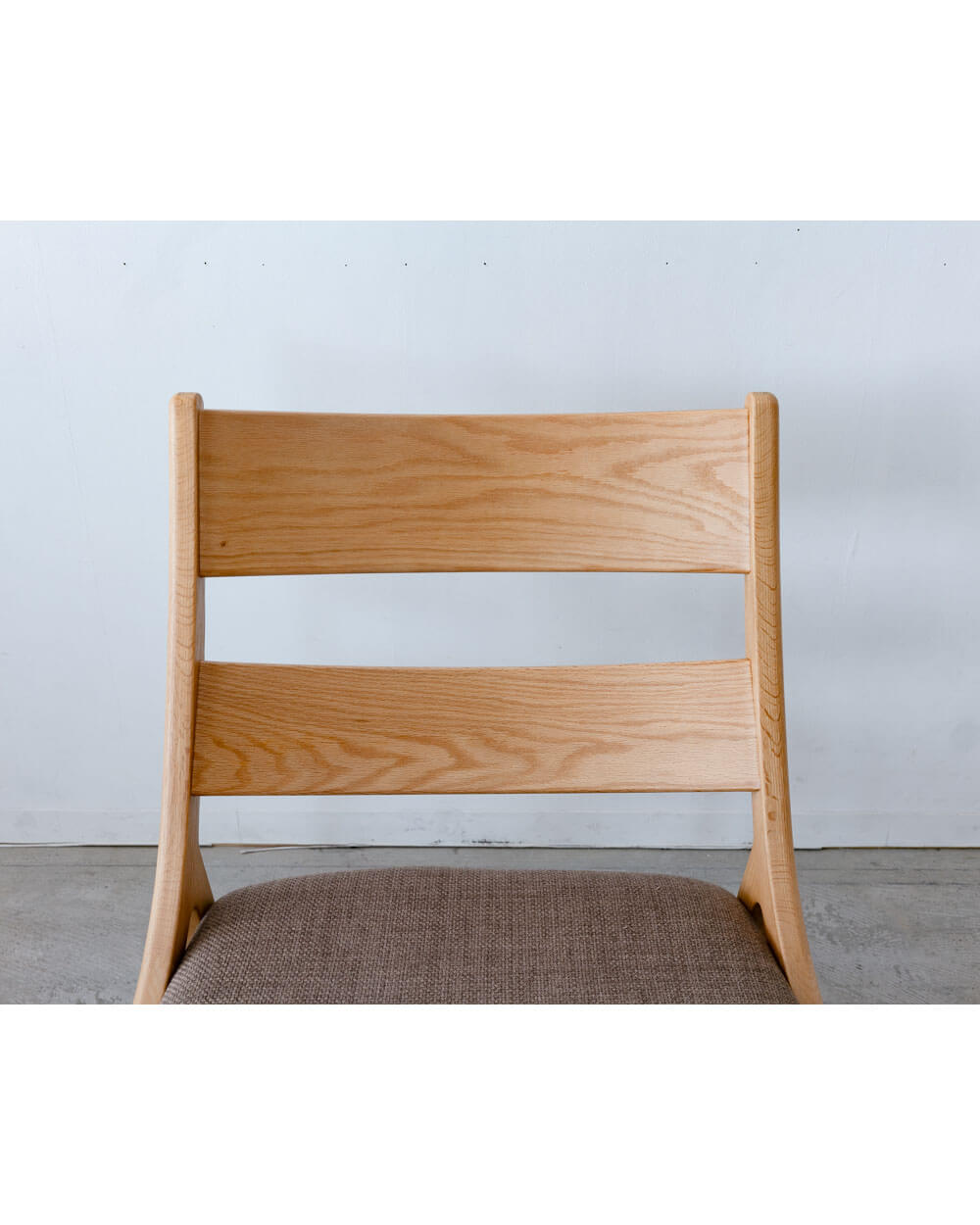 ［現品SALE］CRADLE（クレイドル）ラウンジチェア オーク材NA色 ウレタン/ 張地ブラウン