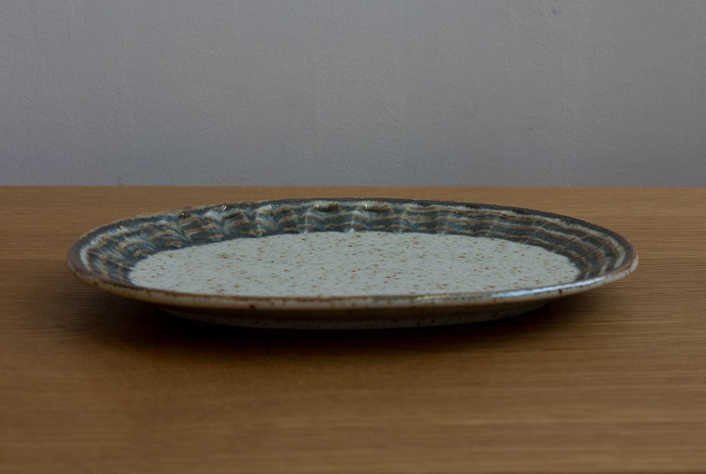 線筋しのぎ型　楕円皿