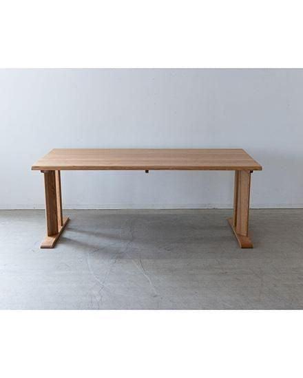 1/3まで商談中［現品SALE］RUNKO ダイニングテーブル 180 タモ / ライト（トランク）
