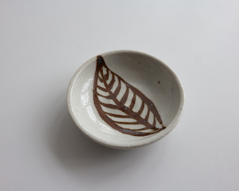リーフ小皿 BR