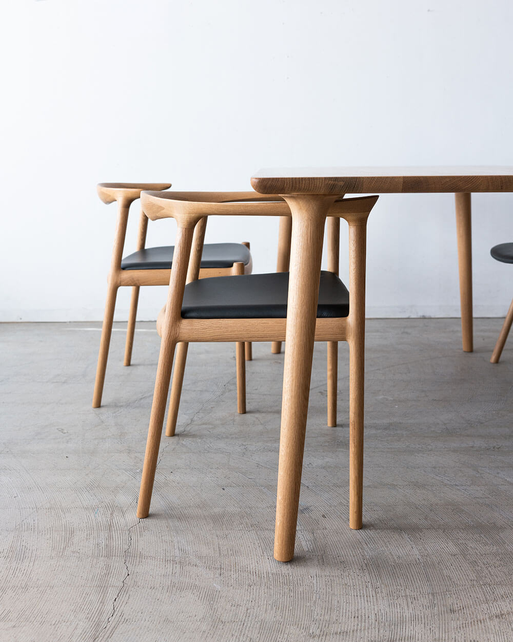 ［現品SALE］BRIDGE ダイニング5点セット 160 (NA)  ホワイトオーク無垢材 / オイル塗装【工具不要 組み立てオプション付き】
