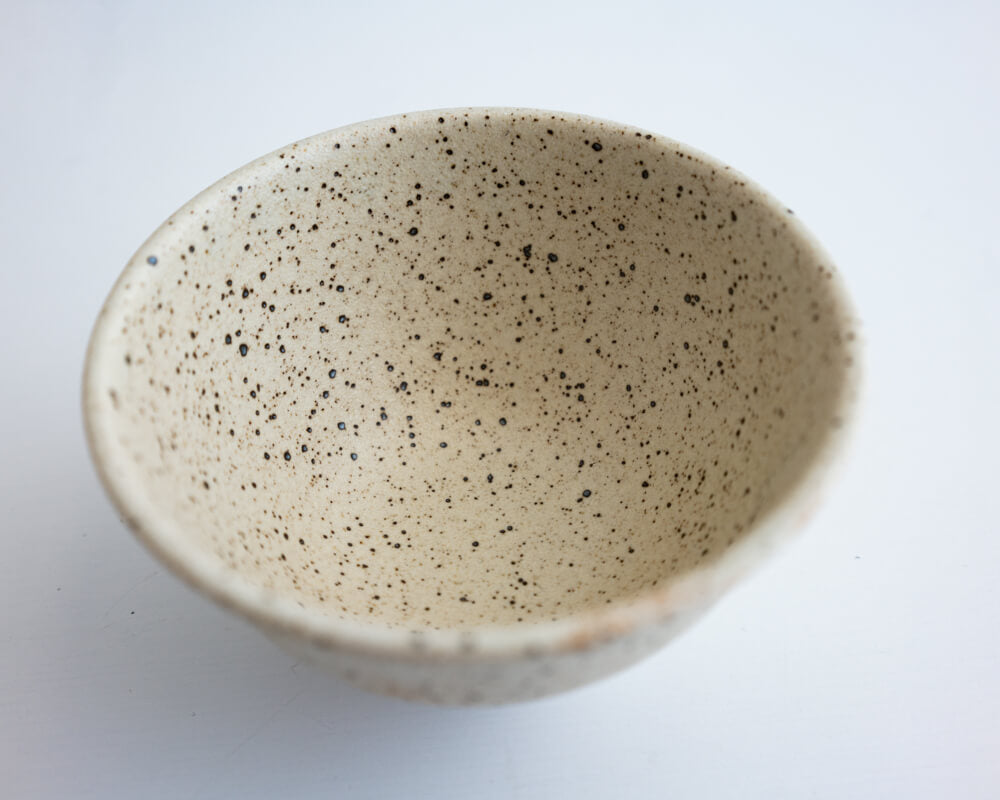 茶粉引 深め茶碗