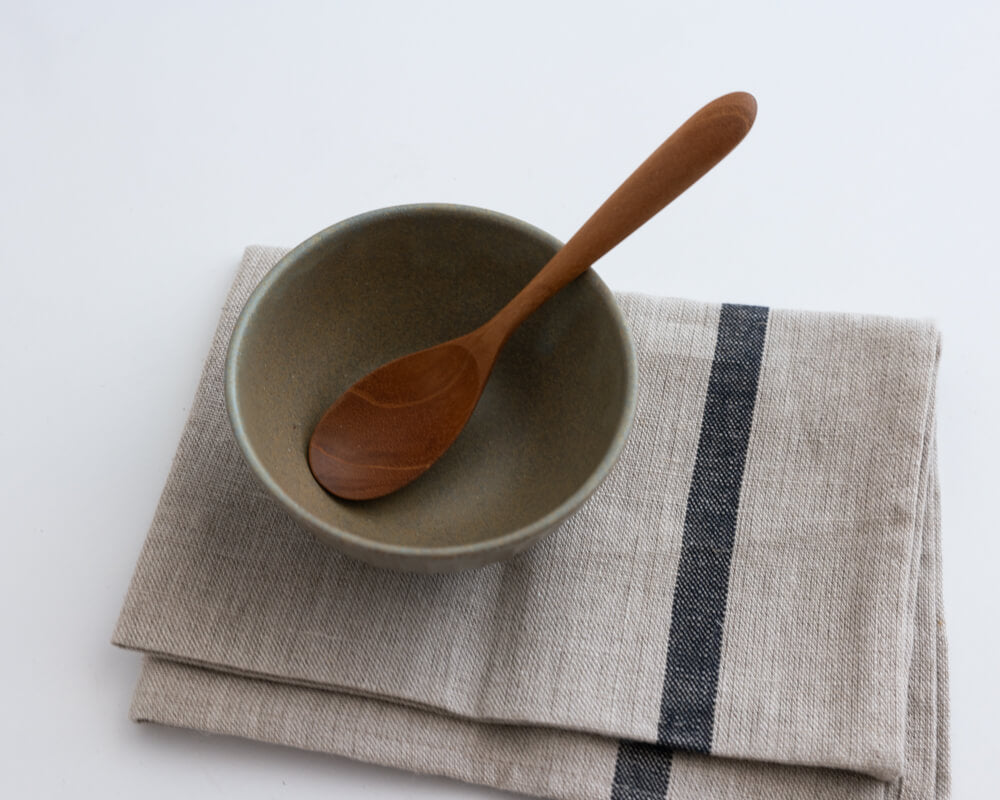 しのぎ軽量茶碗 灰