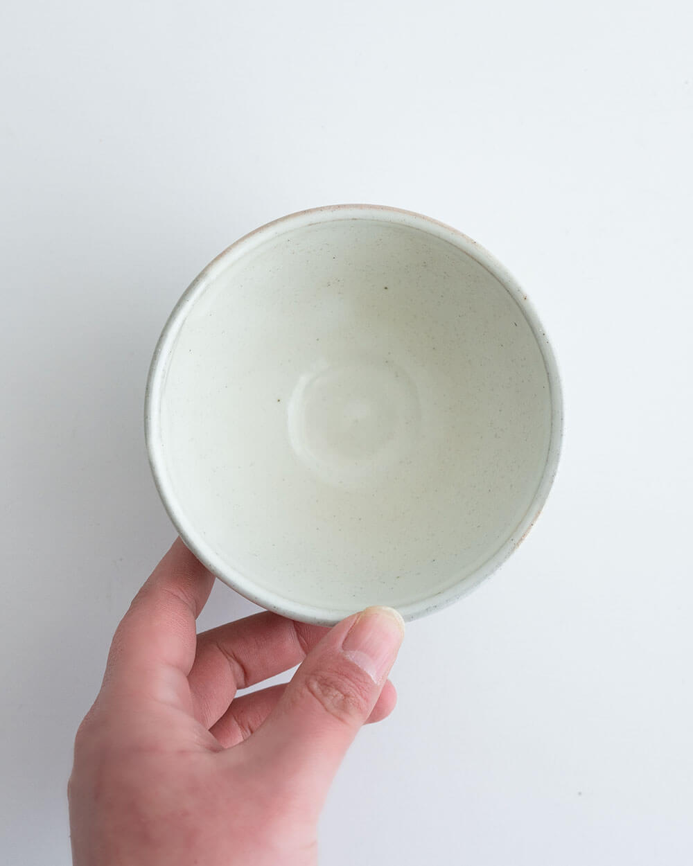 ソギ茶碗 白