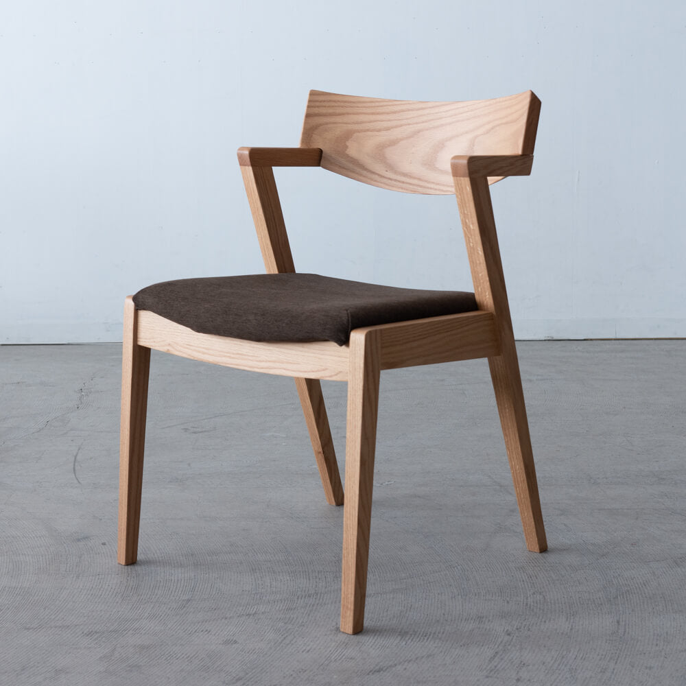 ［現品SALE］コスモスチェアⅡ OAK レッドオーク材 / ウレタン塗装 / PVC BK IFBR