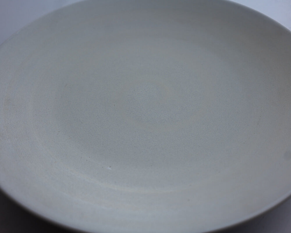 白マット24.5cmメタ皿