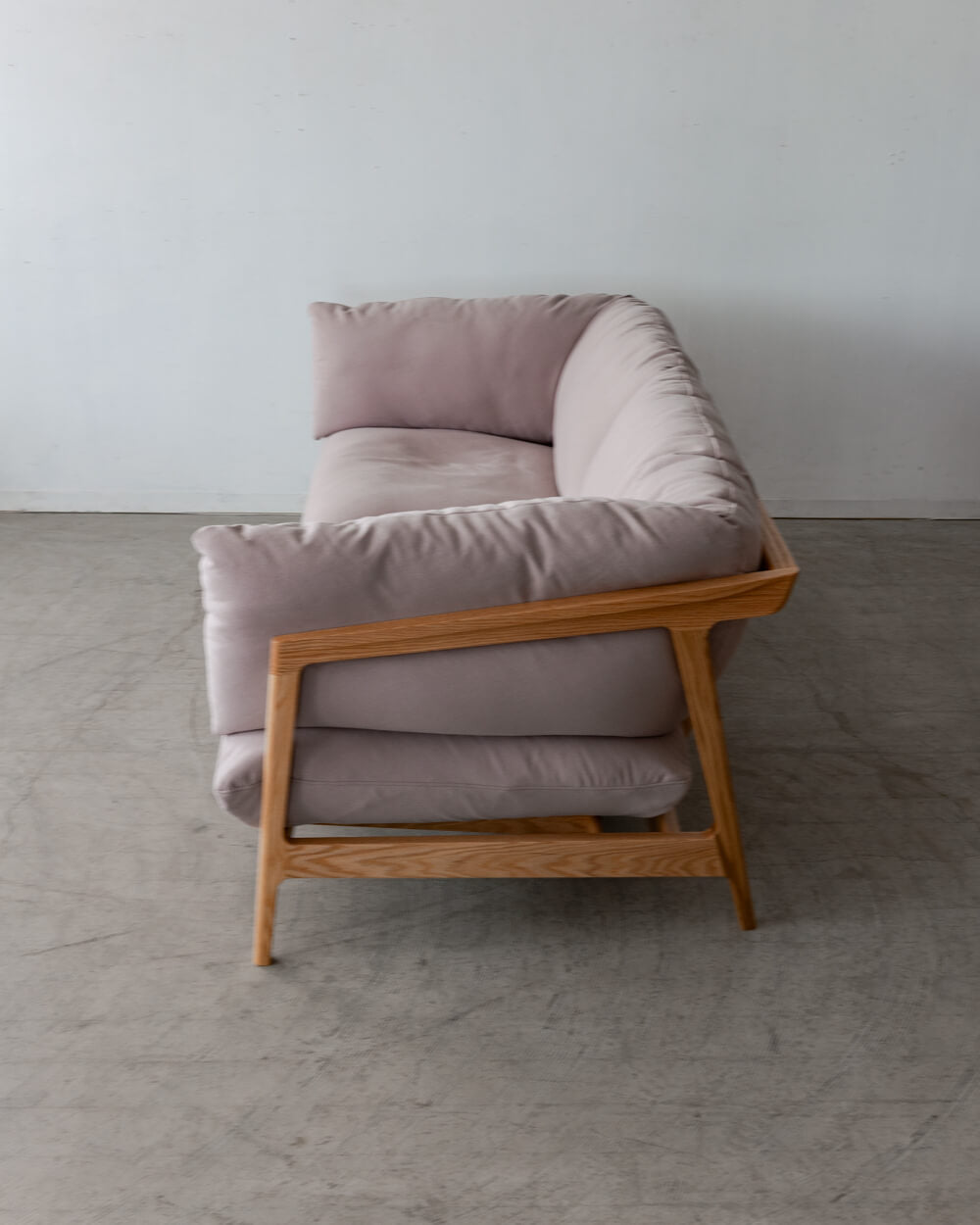 ［現品SALE］2.5Pソファ LC313LF（RO-ON-AF890）レッドオーク材 オイル仕上げ / 張地ランク2（ナガノインテリア）