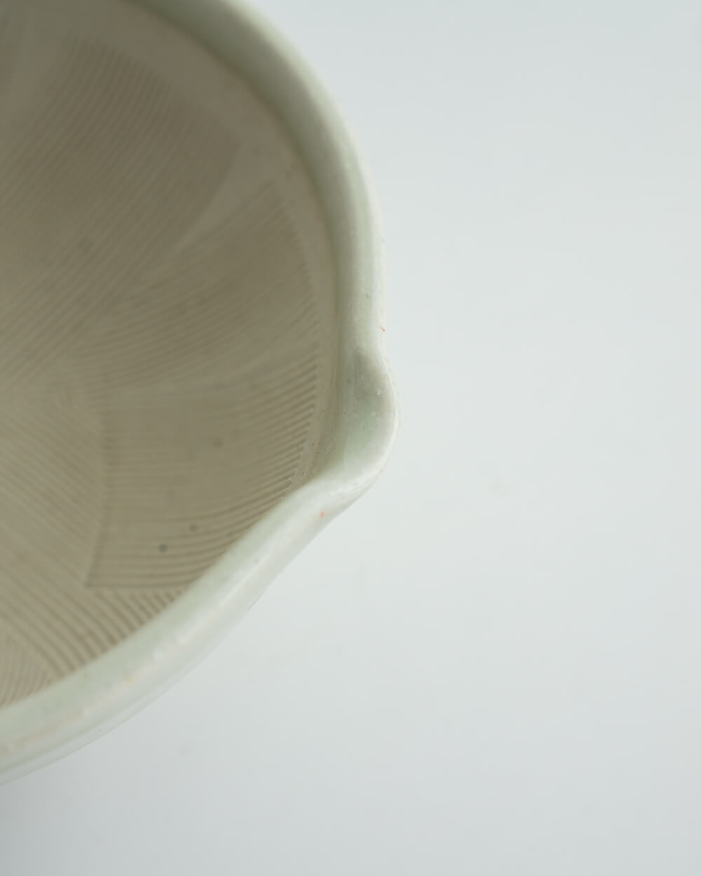 15.5cm 白 片口丸すり鉢