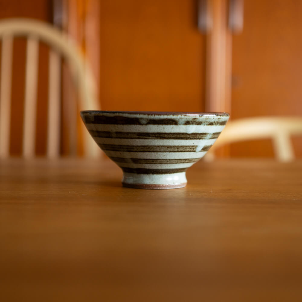 ブラウンボーダー茶碗 (大)