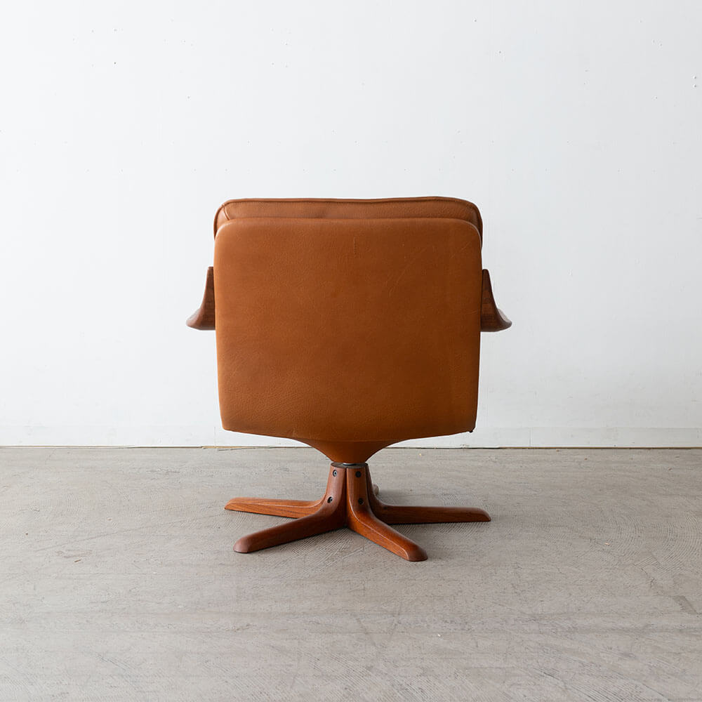 アップサイクル品］ BERG FURNITURE 1Pソファ 本革 A