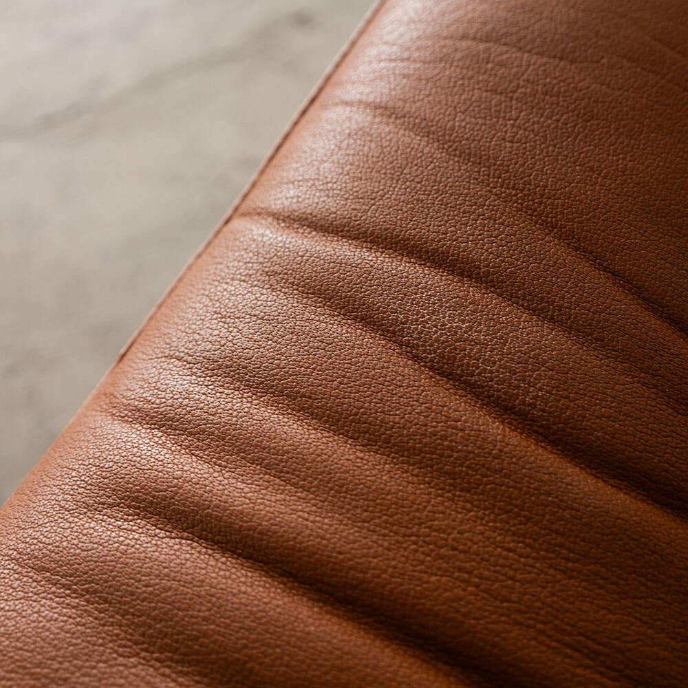 ［アップサイクル品］ BERG FURNITURE 1Pソファ 本革 B