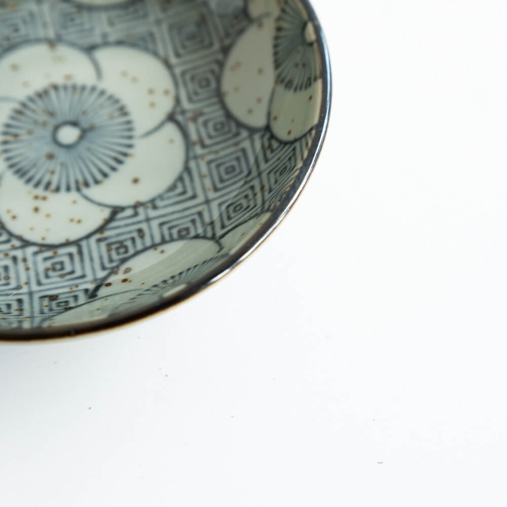  染付3.3豆皿 梅吉祥