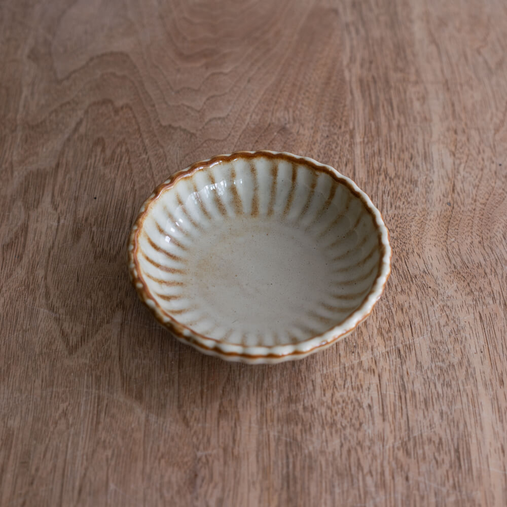 サビ茶 菊型35皿