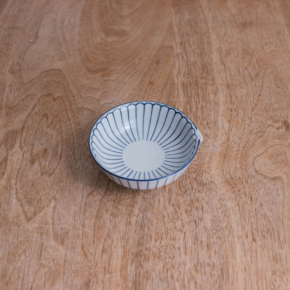 菊紋 片口千代久