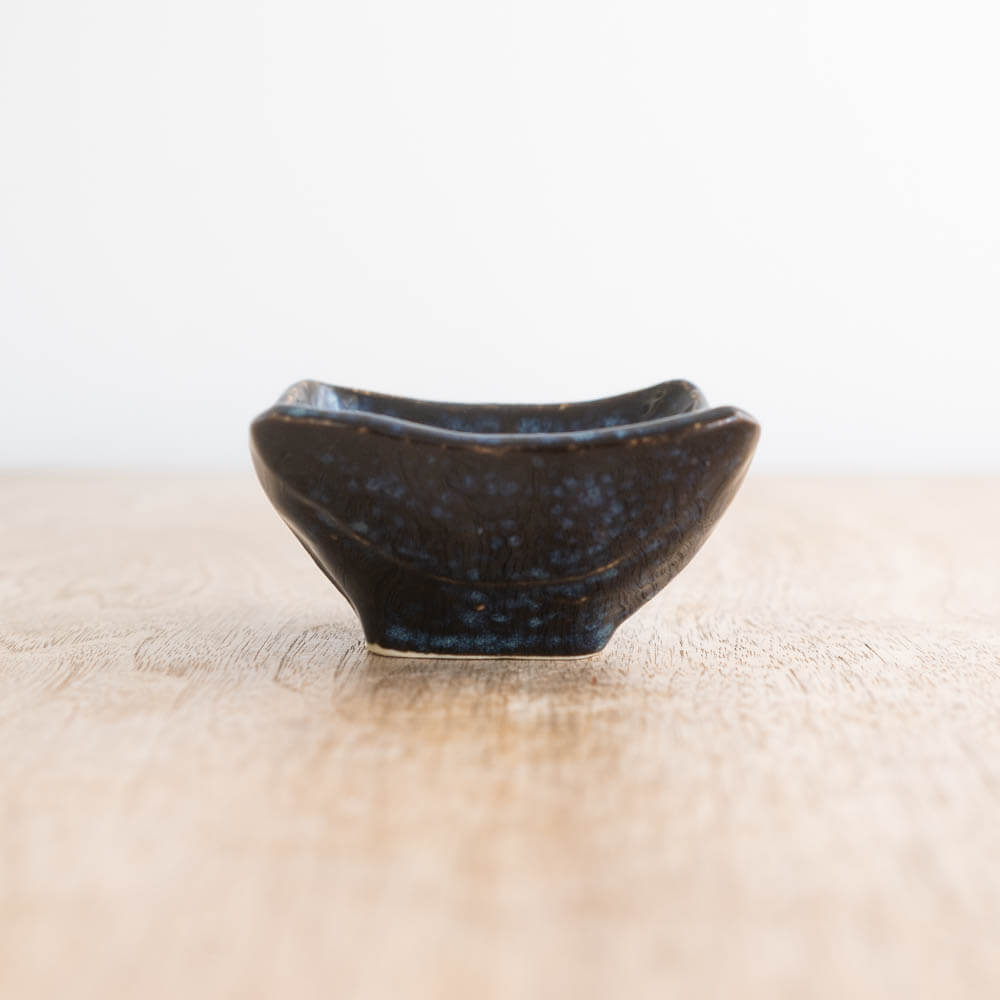 型入 角小鉢 (小) 紺碧