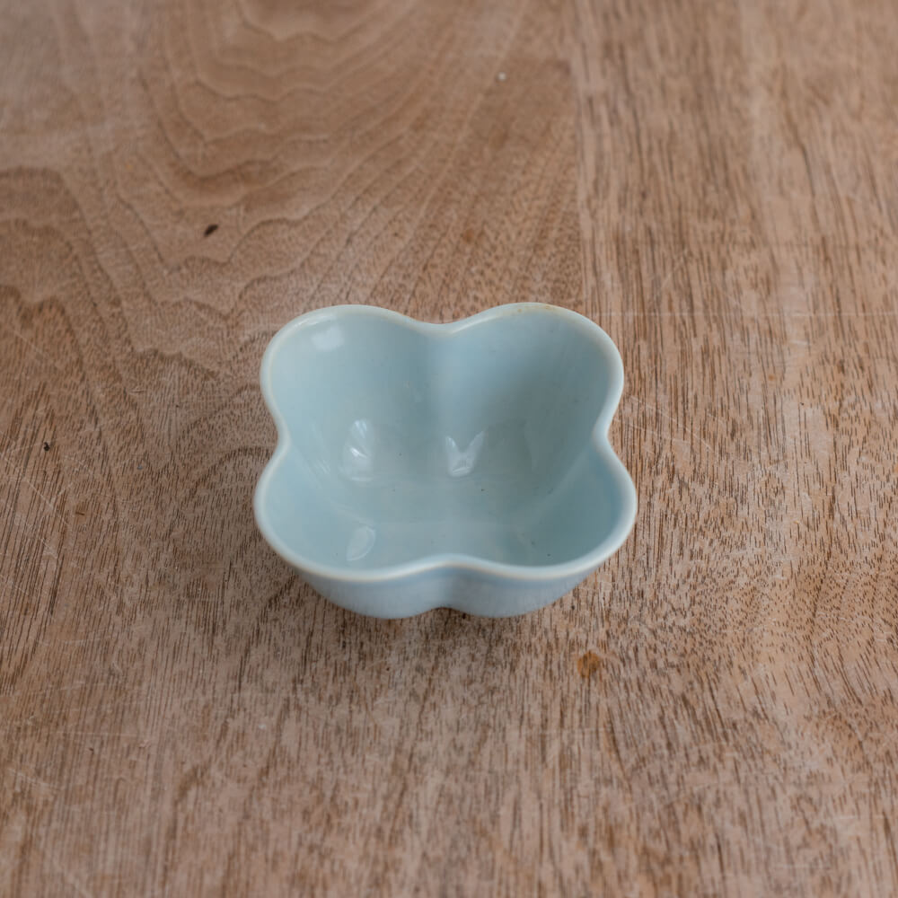 四葉豆鉢 ミズイロ