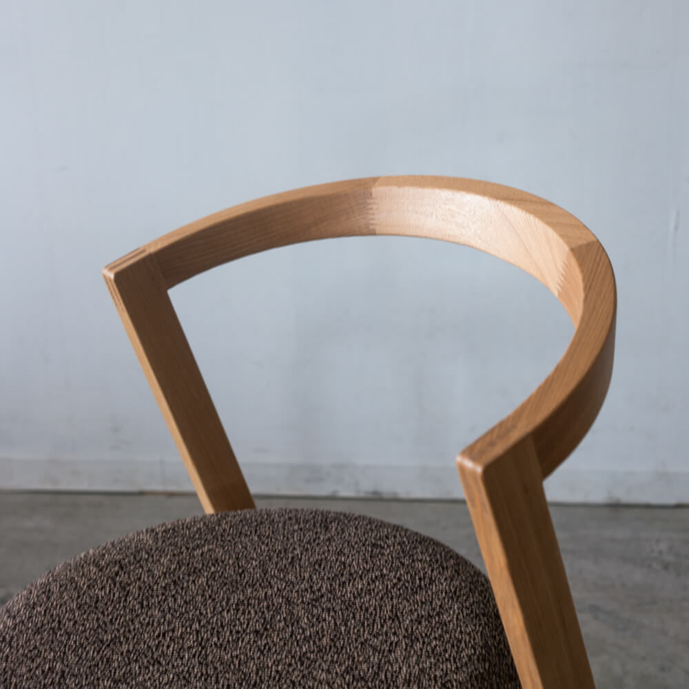 TP Chair 04 北海道産タモ材 / ウレタン塗装 / ベルハント T-9072 / SH430