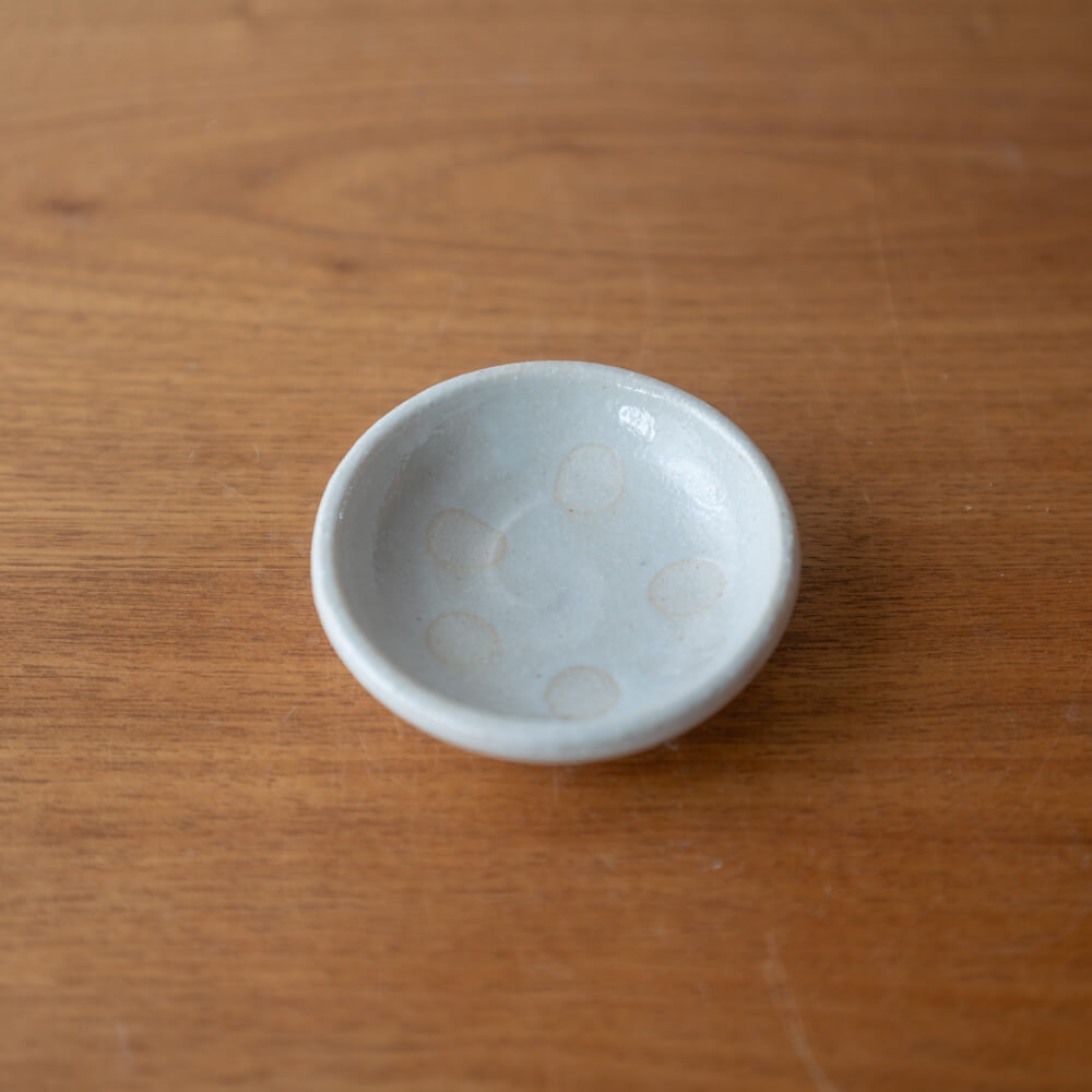 薬味小皿 白丸水玉