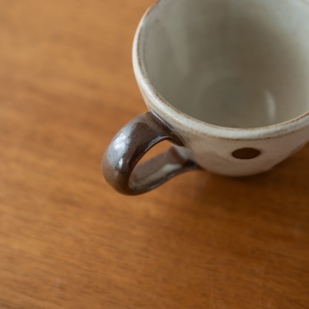 ドット コーヒーカップ
