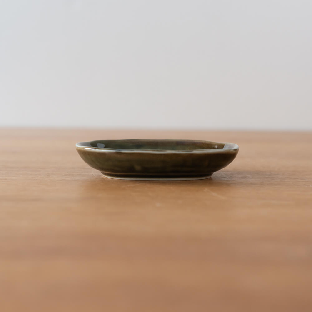 オリベ 楕円豆皿