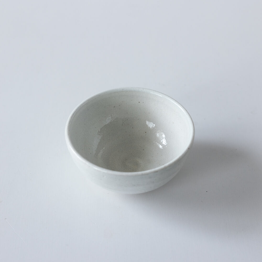  土物白釉 茶碗