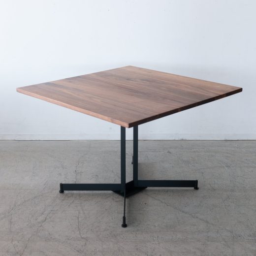 ［現品SALE］2026-B-011 ウォールナット材角100(25) グランド DTスチール1本脚