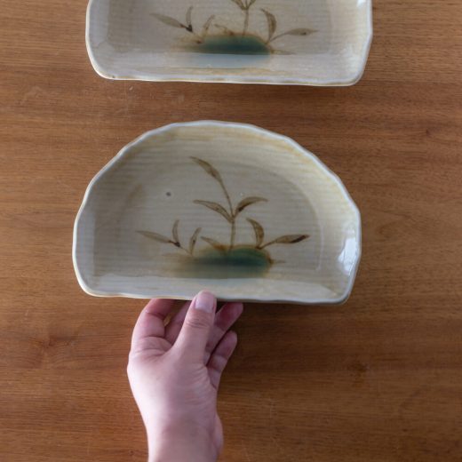 特価品【WEB限定】オリベあし 半月焼物皿 -器市-