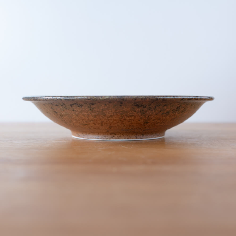 灰釉スリ目紋 円9.5盛皿