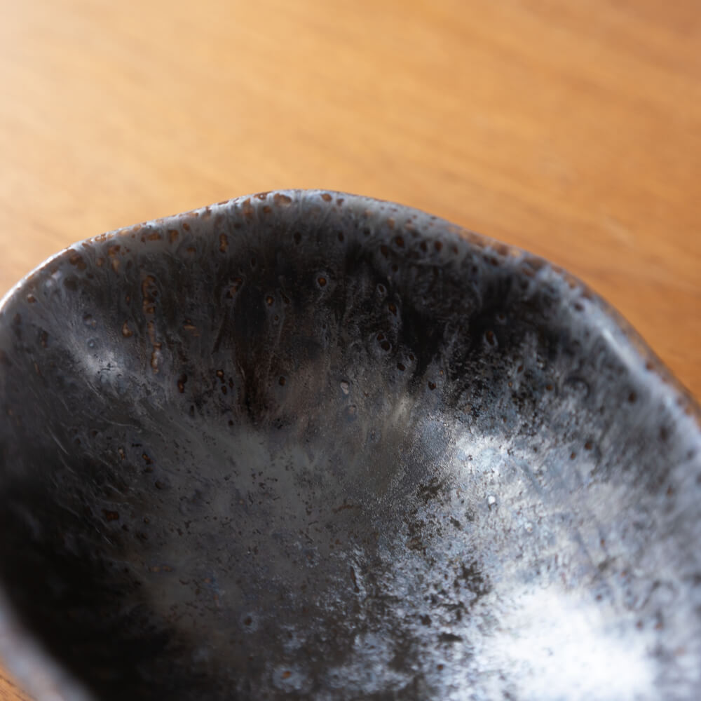 結晶いぶし 変形小鉢