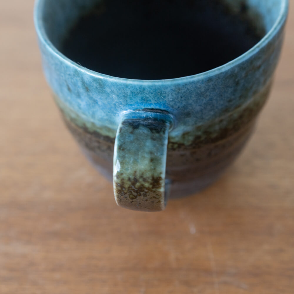 森の湖マグ