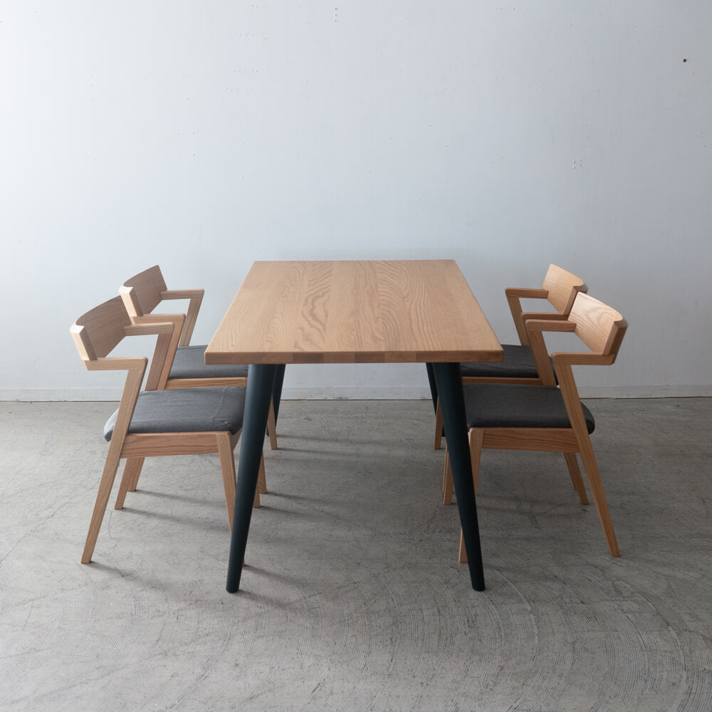 【現品SALE】ダイニング5点セット 165cm RECROテーブル 木脚4本脚＋Hチェア4脚 オーク材 / ウレタン塗装｜HIDAKAGU