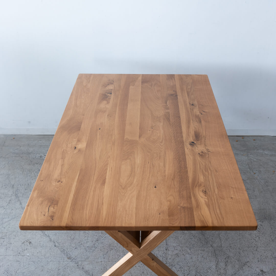 【現品SALE】ケイシー 135 ダイニングテーブル オーク材 / ウレタン塗装 幅135cm
