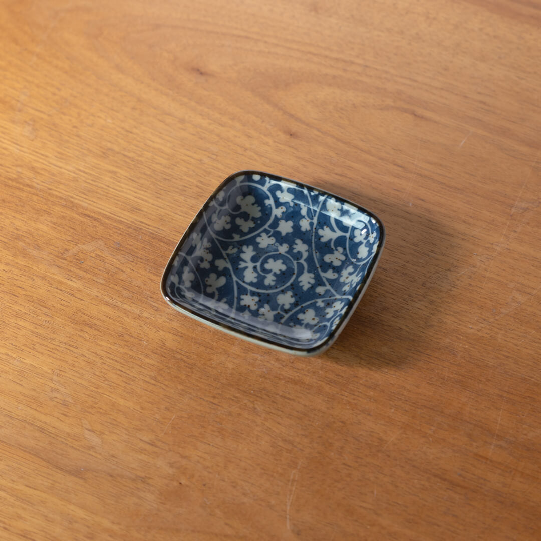 【WEB限定】益子唐草 角3寸皿 -器市-