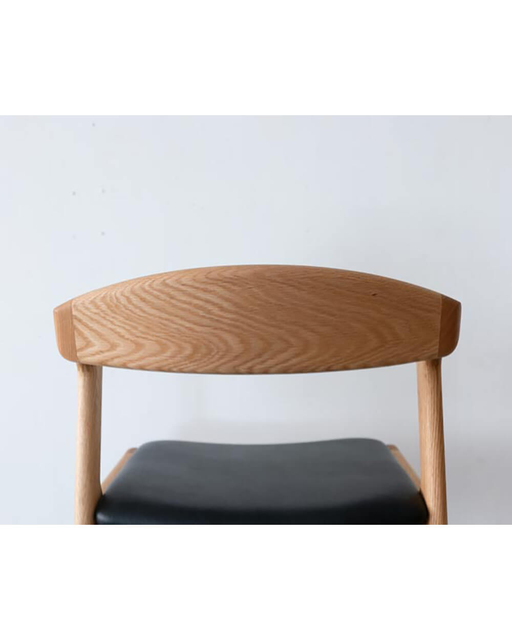 ［現品SALE］ユナカウンターチェア レッドオーク無垢材 / オイル仕上げ ブラックL-8395（棚なし）