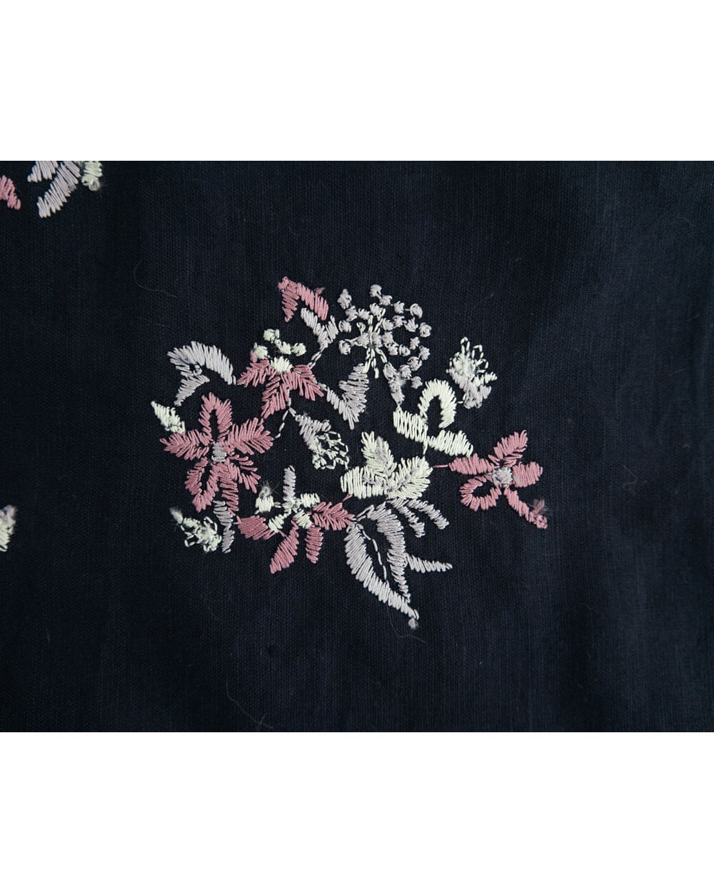 野小花 刺繍ハンカチ (NV)